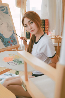 牛仔美臀